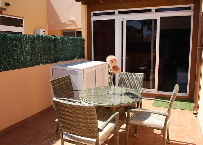 Anju Delfines Bravo's * كوراليهو