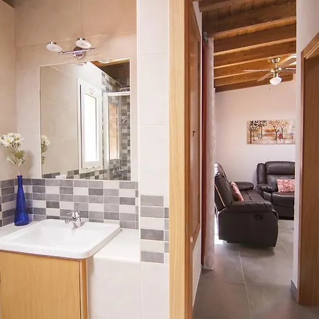 Anju Delfines Bravo's * Corralejo